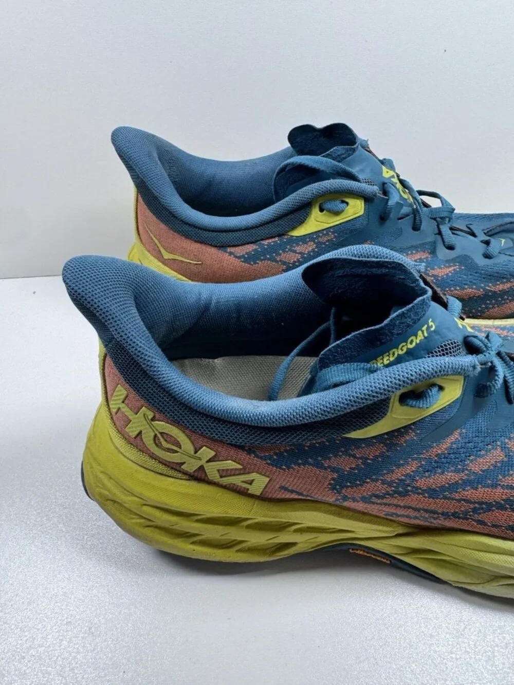 Hoka Speedgoat 5 Men's 12 12D Blue Coral/ Evening Primrose Trail Shoes 1123157